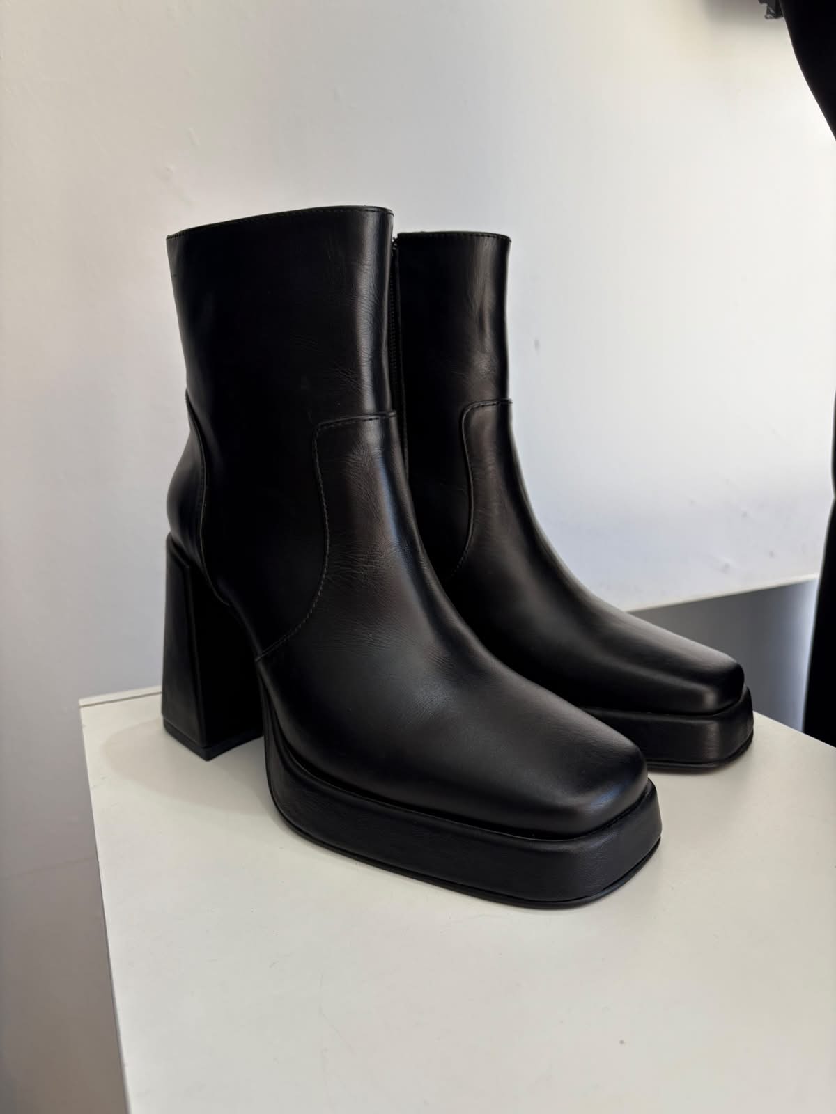 Bota Carla Cuero